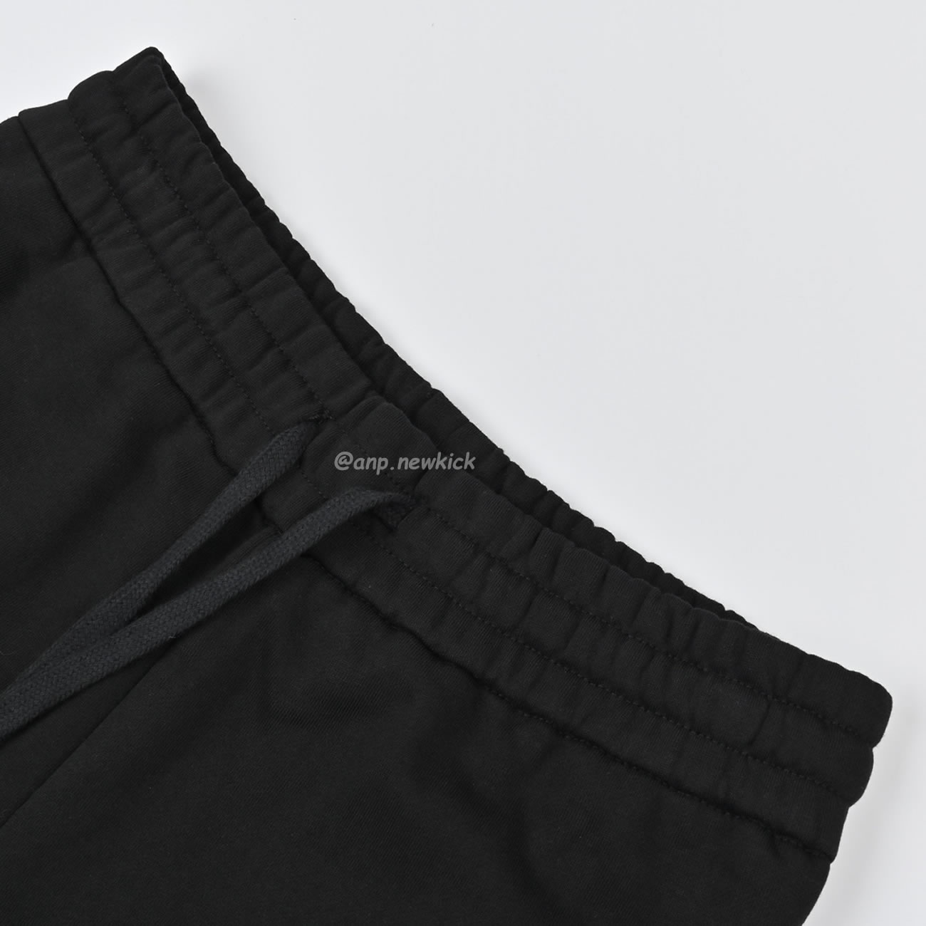 Loewe Pocket Patchwork Patch Logo Embroidered Shorts (4) - newkick.cc